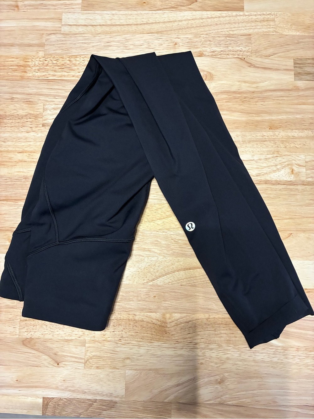 Lululemon Black Base Pace Legging - Picture 3 of 8